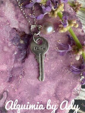 KEY + White Pearl / Baroque/Freshwater Silver 925 necklace + Curated gift-MOM